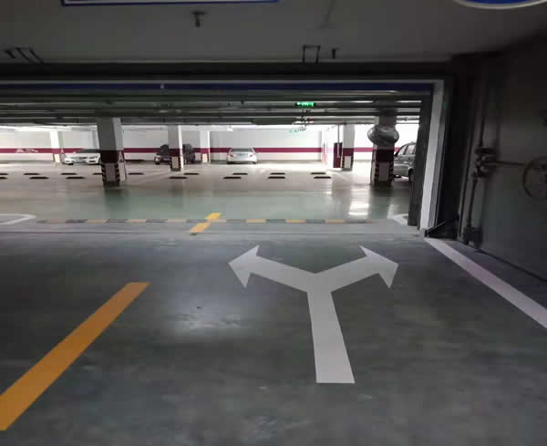 青島萬象匯地下停車場劃線順利完工