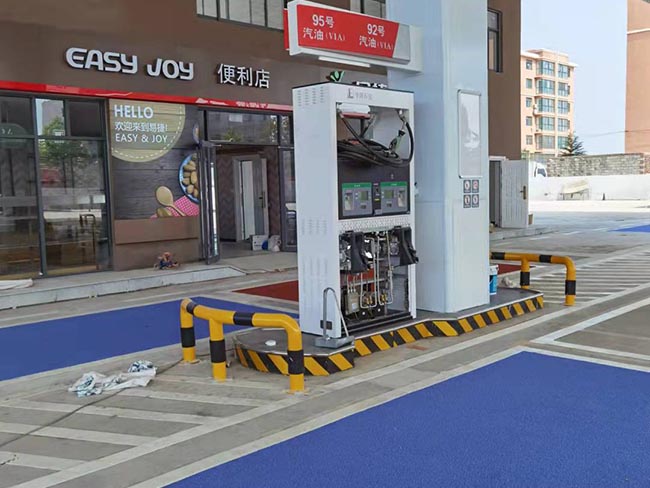 中國(guó)石化加油站 路面彩色防滑熱熔劃線(xiàn)